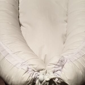 Baby nest, white