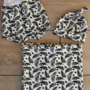 white with black feathers set